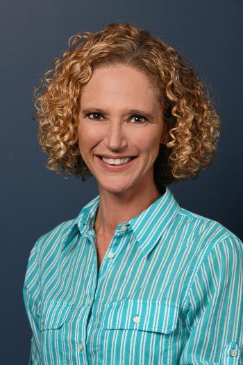 Lisa Trent, Customer Service Manager